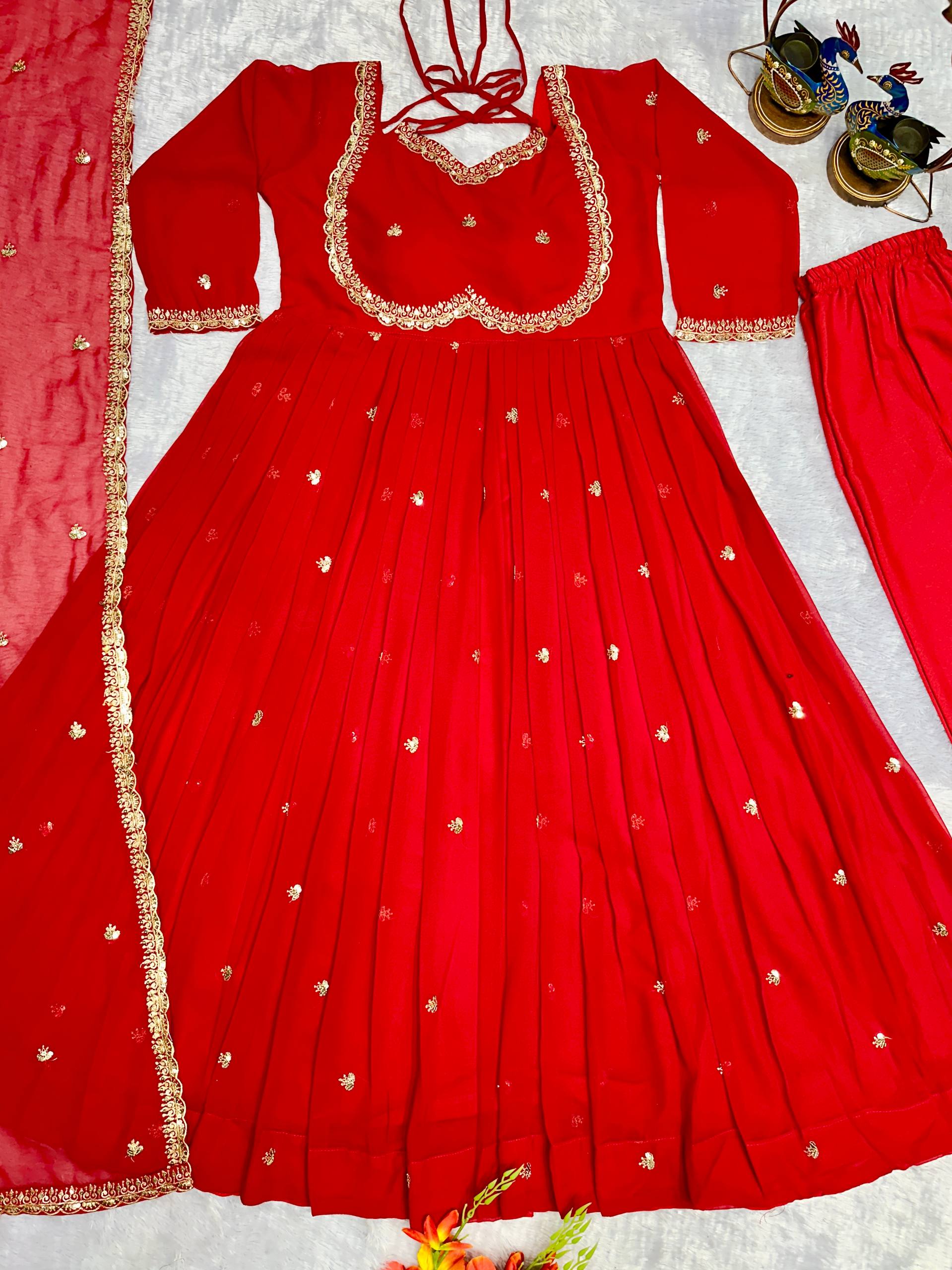 π NEW DESIGNER PARTY WEAR LOOK GOWN WITH EMBROIDERY WORK π₯